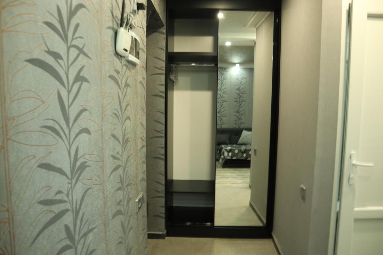 Comfort Lux Tbilisi Esterno foto